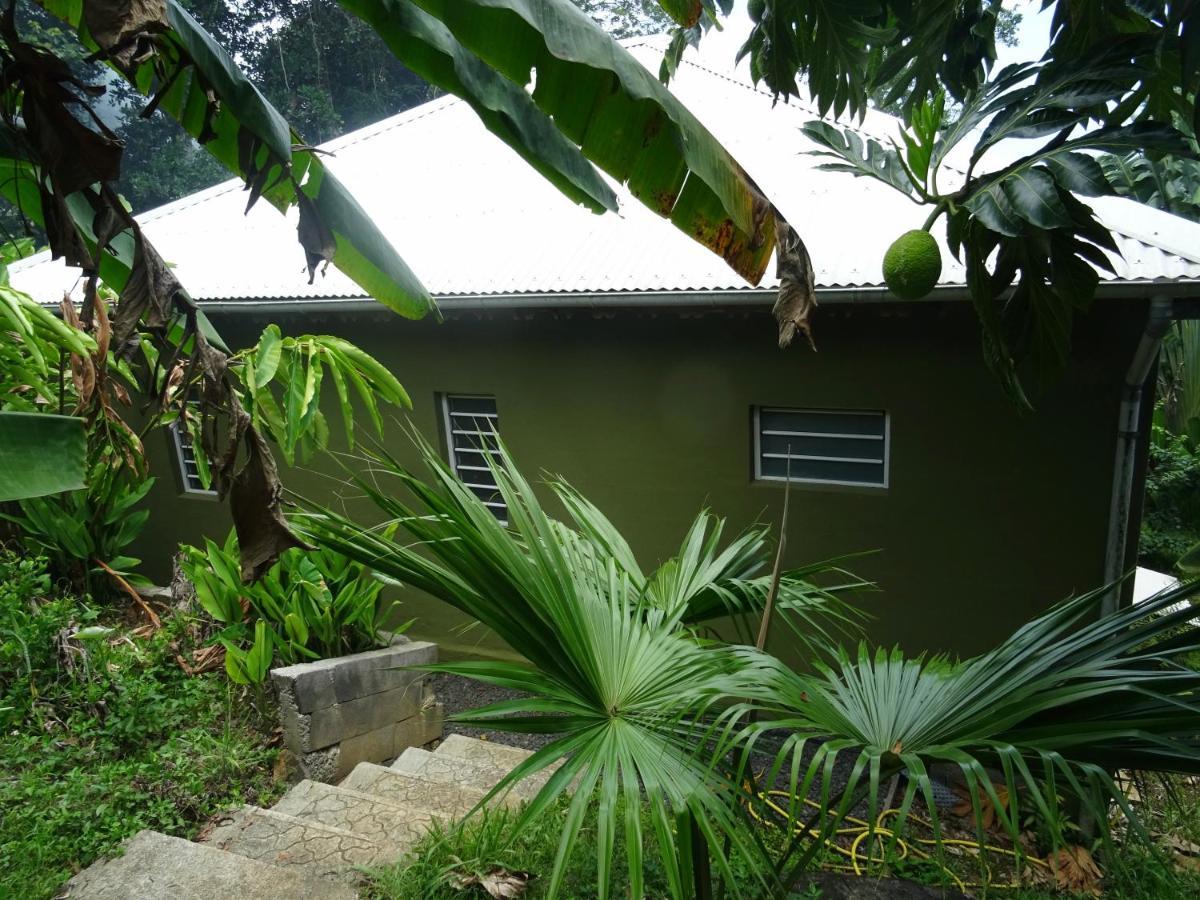 Bungalow Dourou Deshaies Luaran gambar
